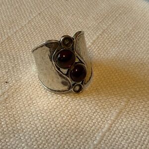 Silpada Vintage Sterling Silver Ring with Garnet Stones